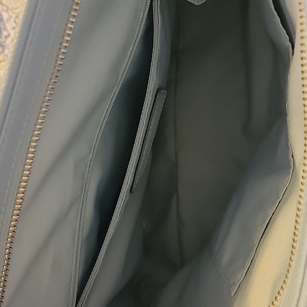 Coach tote - Picture 3 of 3